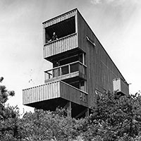 Truro House by Architect Paul Krueger